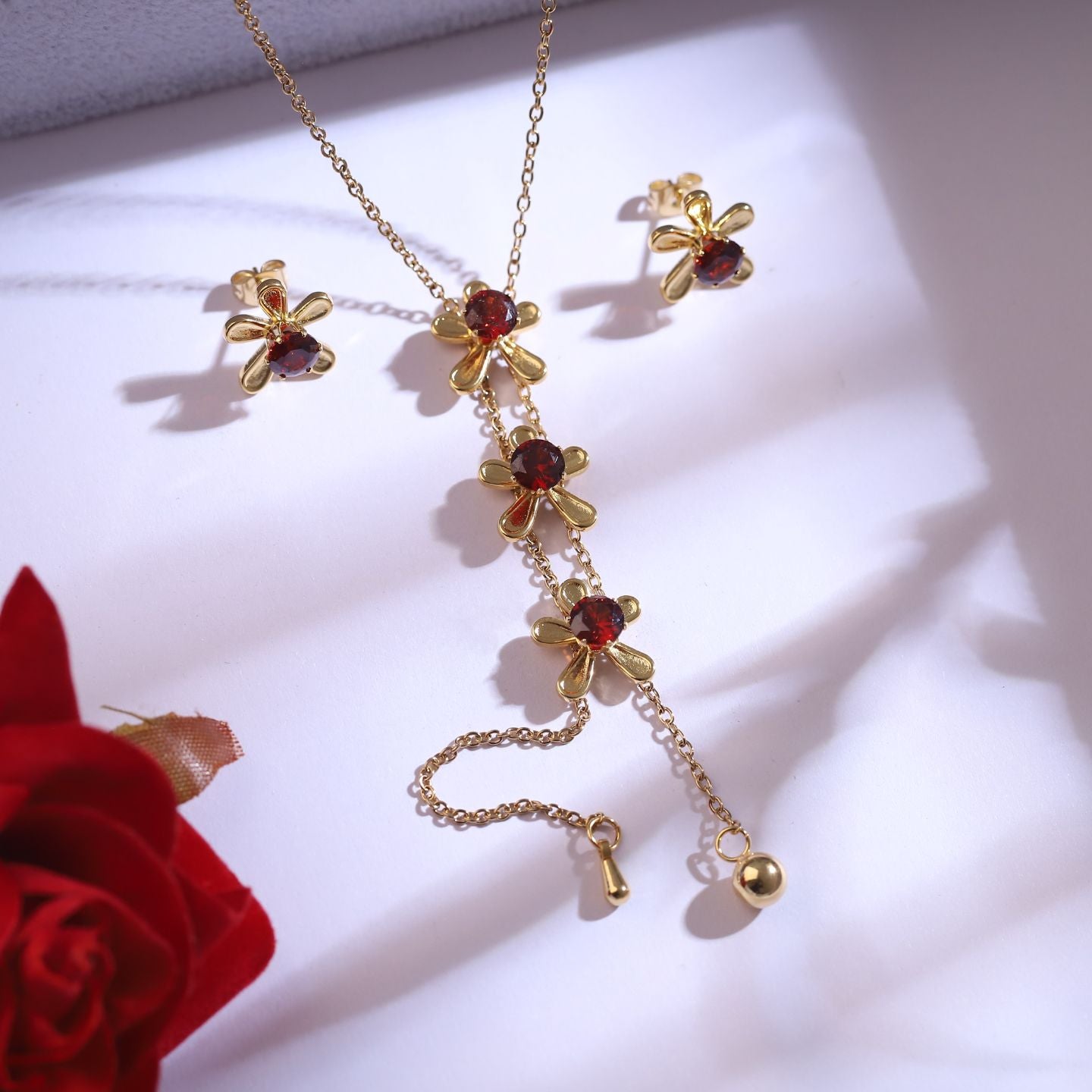 Red Dimond Charm Full Set