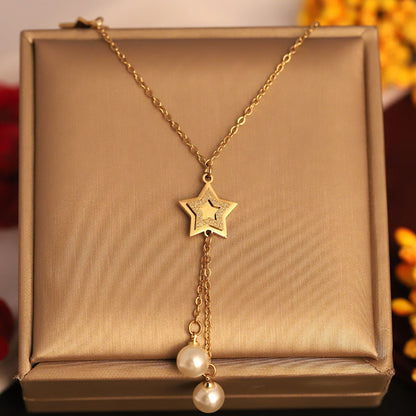 Single Star Necklace
