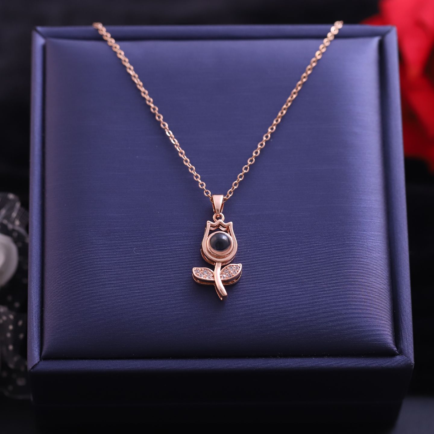 Beautiful Flower Necklace
