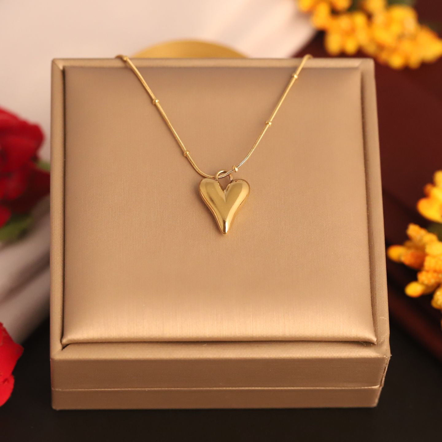 Dancy Heart Neckless