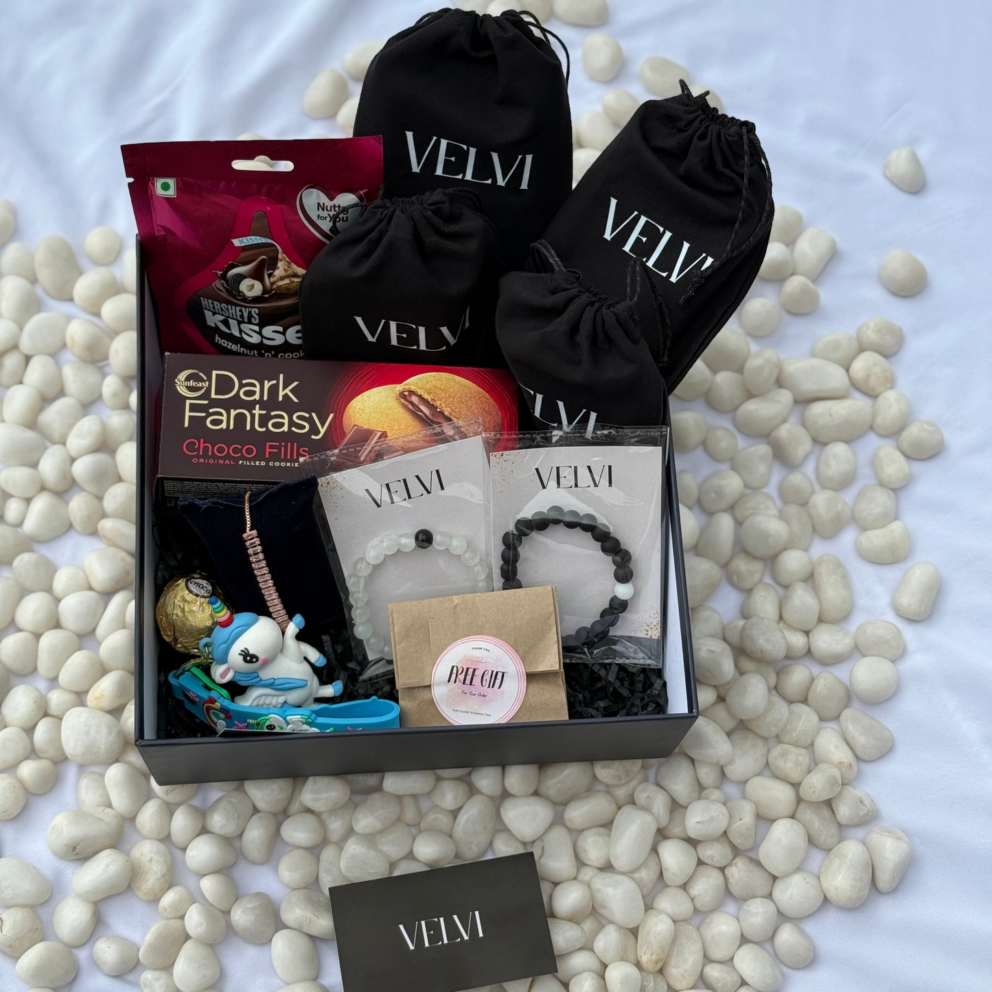 Best Gift hamper for Special Person.