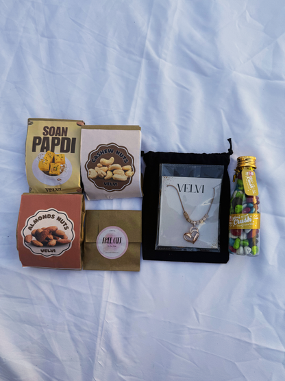 VELVI Golden Moments Hamper